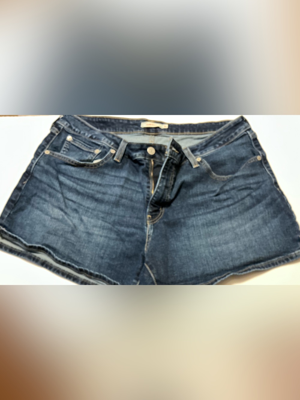 Levi’s Women’s A Line Shorts Dark Wash - Picture 3 of 6